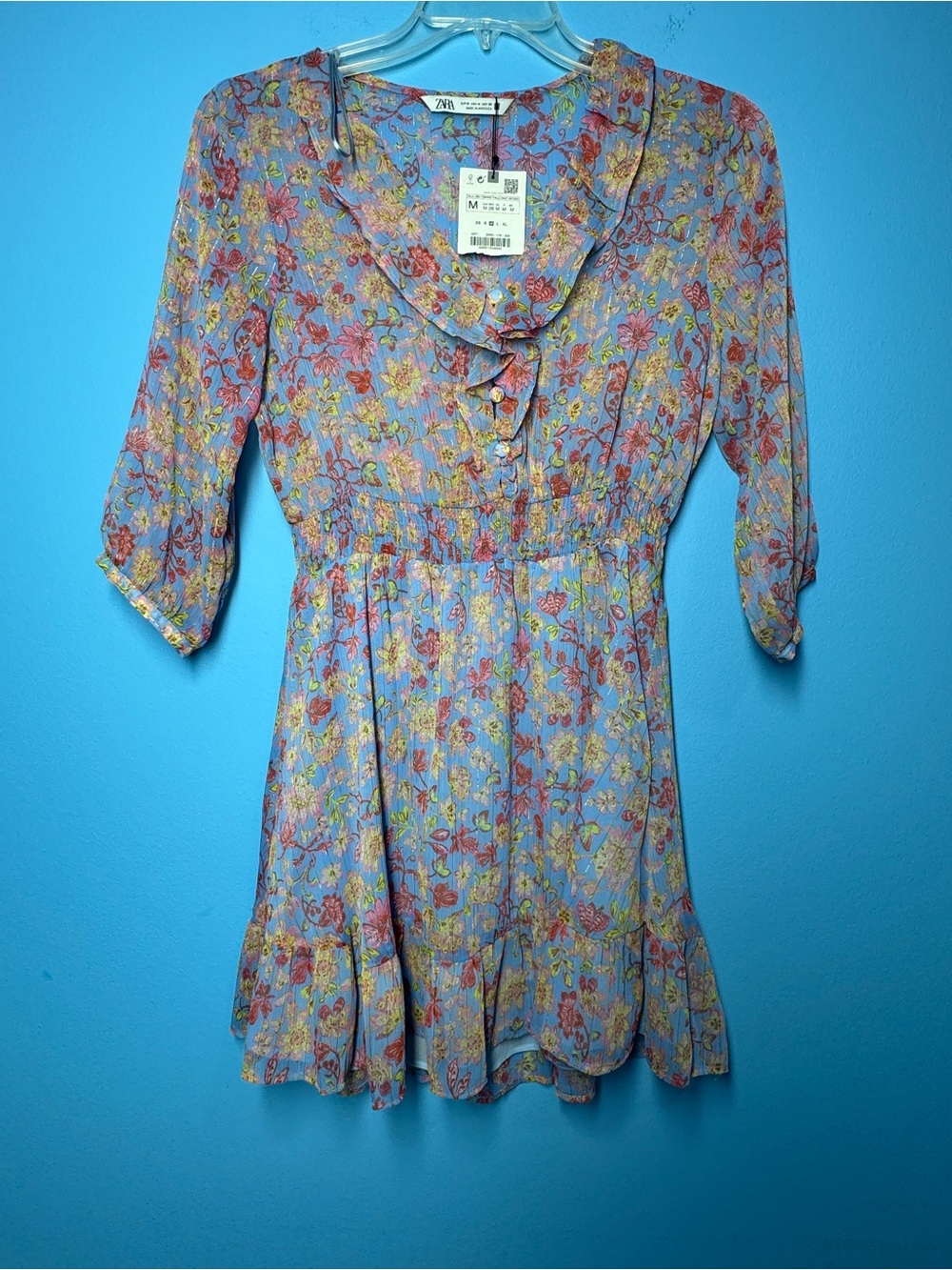 Zara Floral Print Ruffled Mini Dress with Metallic Thread
Size M